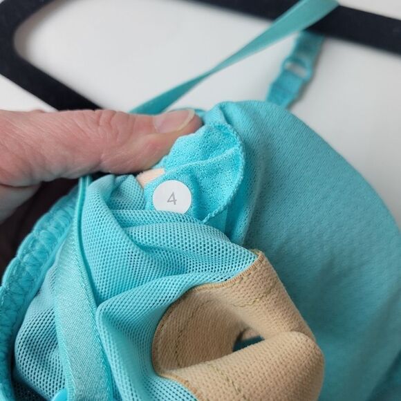 Lululemon Hot Spell Tank Angel Blue 4 - Picture 9 of 11